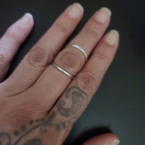 Customer photo review of Women's Splint Ring Sterling Silver