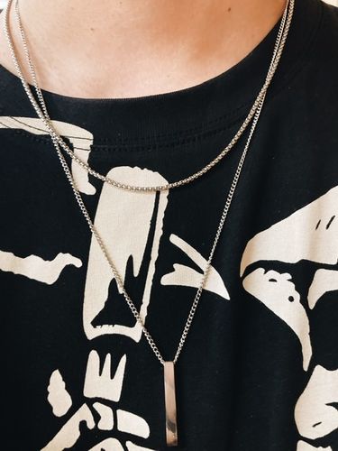 Customer photo review of Bar Necklace Set (Silver)