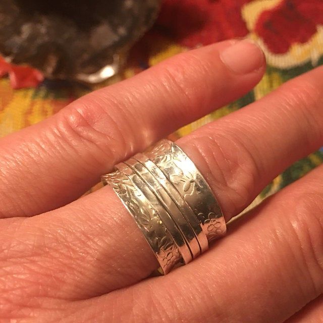 Customer photo review of Sterling Silver Flowers Meditation Ring