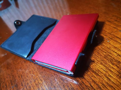 Customer photo review of Black & Red