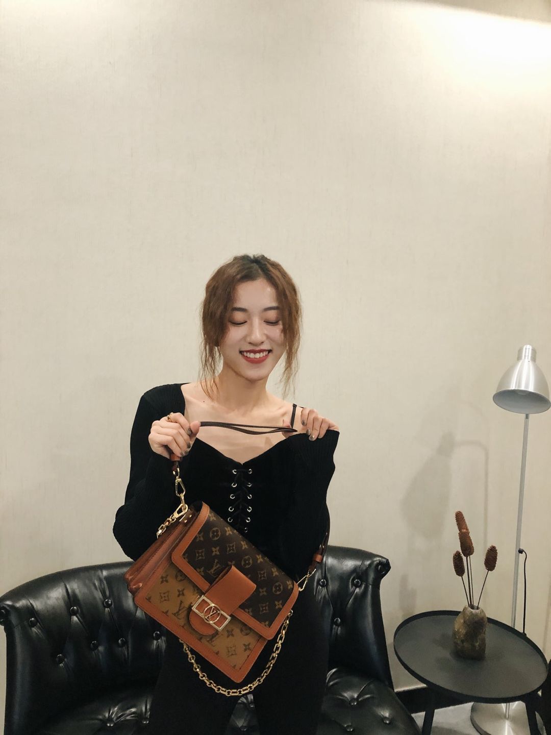 Customer photo review of 【ルイヴィトン】SS22新作★ モノグラム ドーフィーヌ MM
