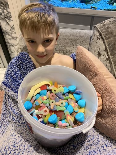 Customer photo review of 5kg Bucket Mix Your Own