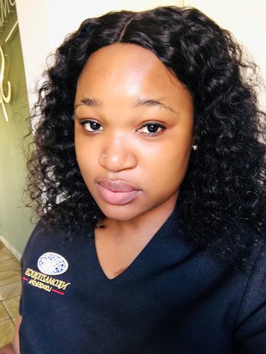 Customer photo review of Grade 12a deep curl middle part wig