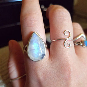 Customer photo review of Sterling Silver Teardrop Large Moonstone Ring