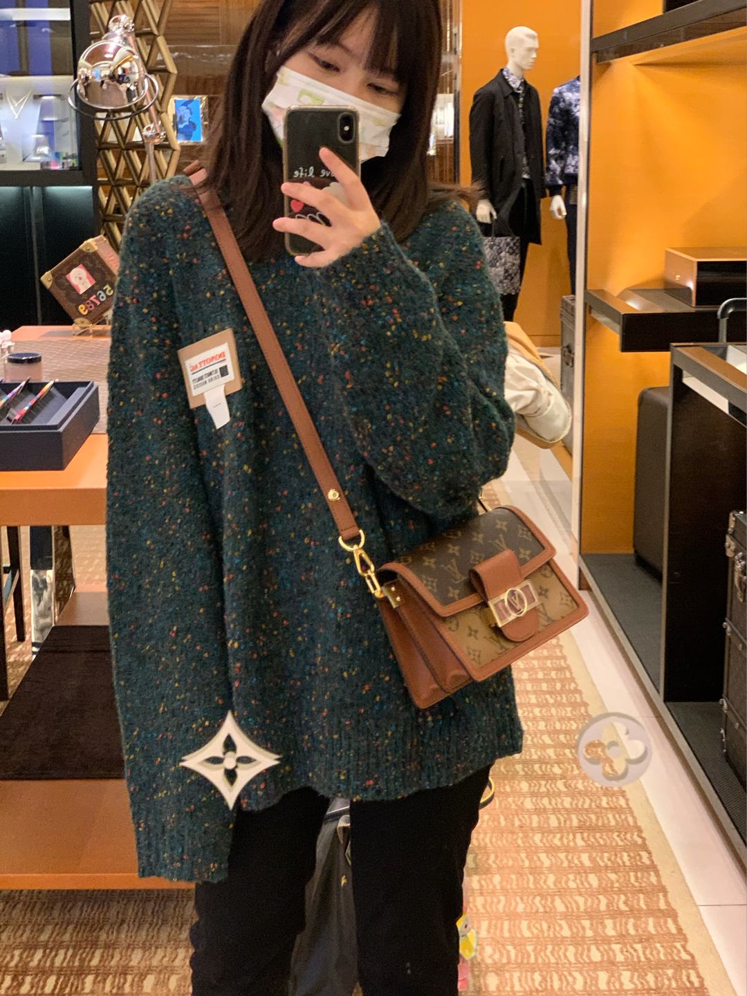 Customer photo review of 【ルイヴィトン】SS22新作★ モノグラム ドーフィーヌ MM
