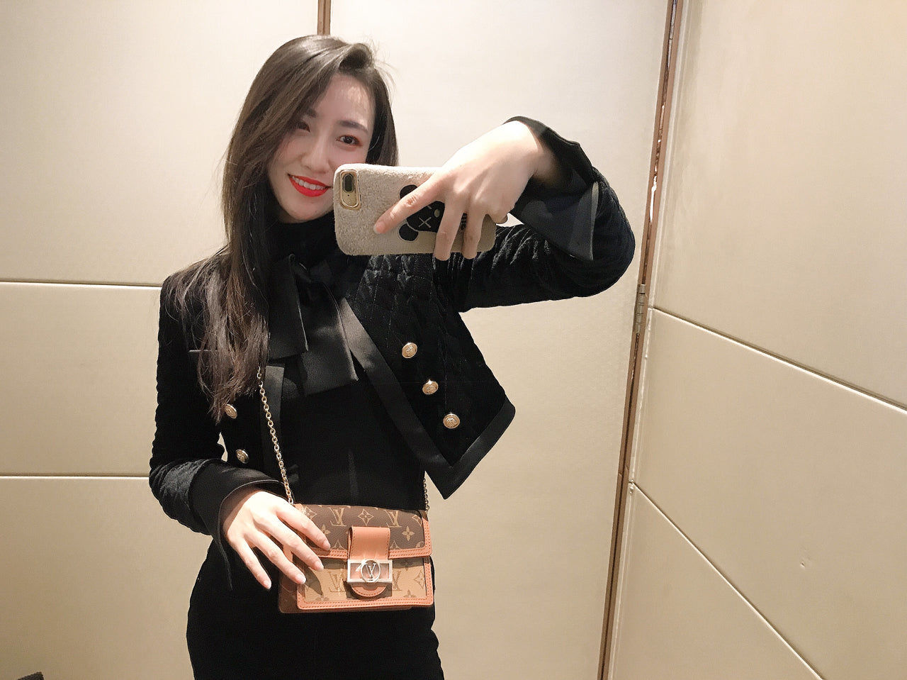 Customer photo review of 【ルイヴィトン】SS22新作★ モノグラム ドーフィーヌ MM