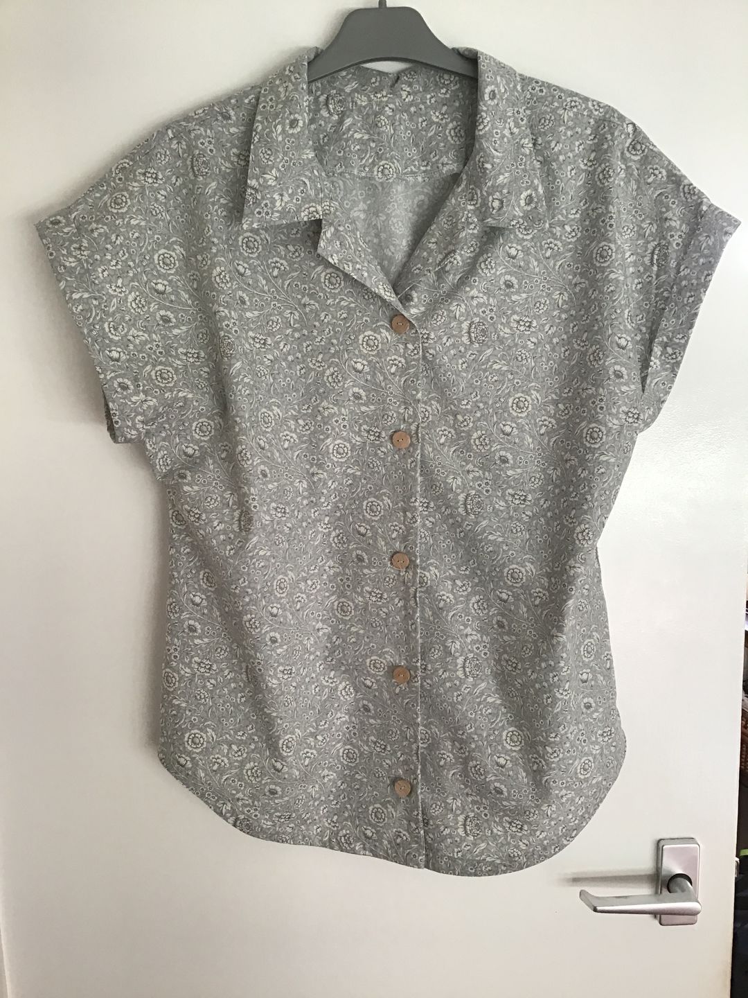 Customer photo review of Elegant Floral Rose & Hubble Cotton Poplin Fabric