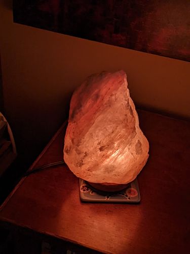 Customer photo review of Original Himalayan Salt Lamp (Large)