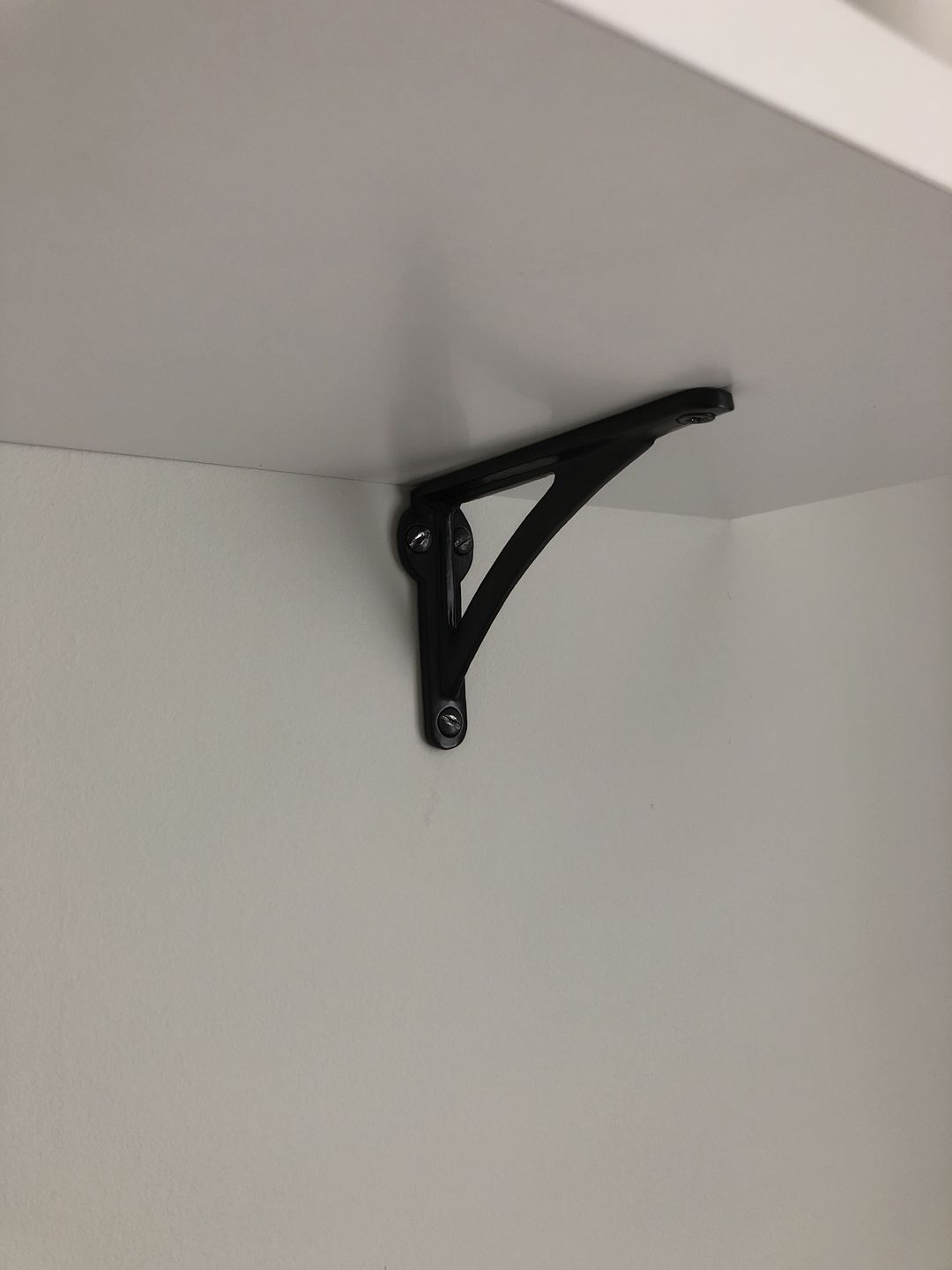Customer photo review of 4.5 Inch Ironbridge Cast Iron Shelf Bracket