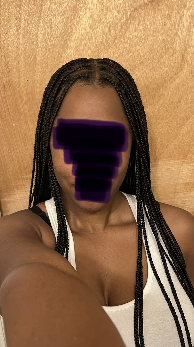Customer photo review of Knotless Braids - Shade (Ready To Ship)