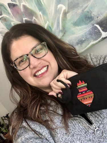 Customer photo review of Corazón Pouch