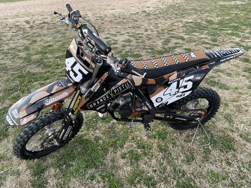 Customer photo review of Custom Gripper Seat Cover