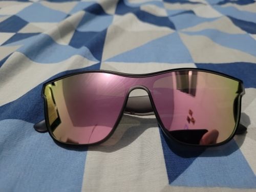 Customer photo review of Fashion Square Polarized Sunglasses
