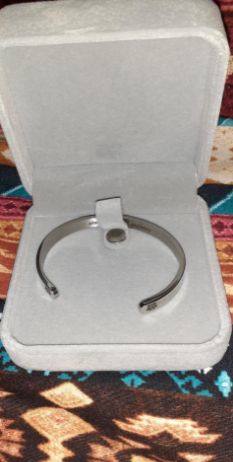 Customer photo review of 6MM 8MM Personalized Inspirational Bracelets Custom Engraved Name Mantra Quote Any Message Bangle Cuff
