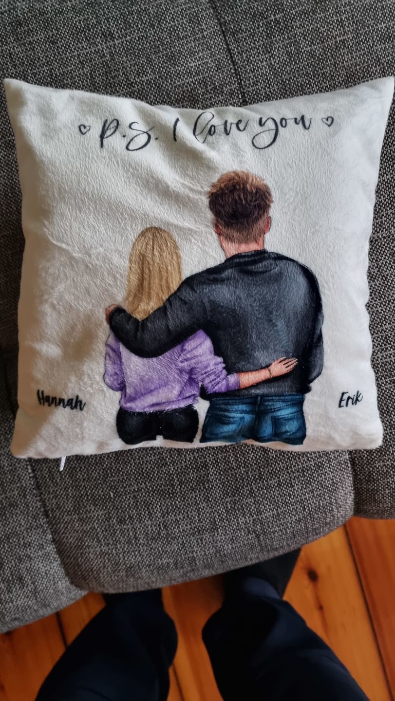 Customer photo review of Pärchen - Personalisiertes Kissen