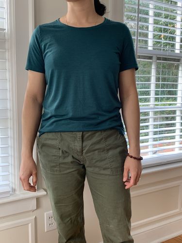 Customer photo review of Women's 24 Hour Short Sleeve Scoop Neck