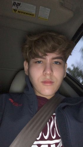 Customer photo review of Ocean Colored Contact Lenses