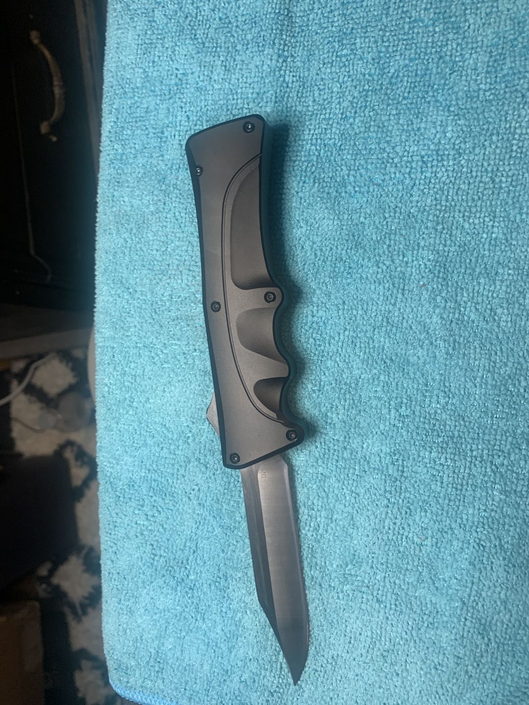 Customer photo review of *New Arrival* Black D2 Clip Point Mamba Hendrix OTF