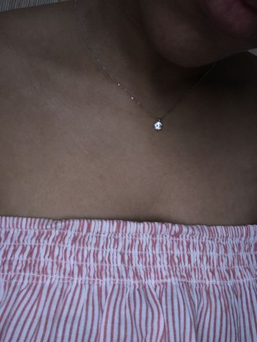 Customer photo review of Collier Sara