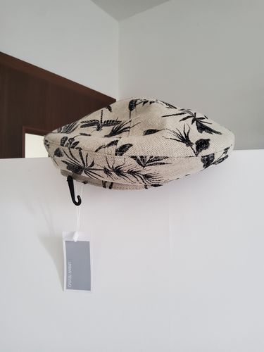 Customer photo review of Plant Print Beret