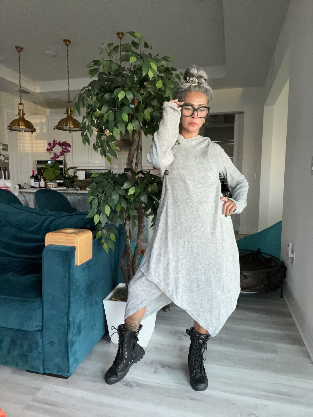 Customer photo review of Hooded Sweater Amita Light Grey