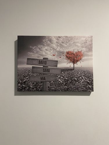 Customer photo review of Lienzo Árbol Corazón con Nombres Personalizados