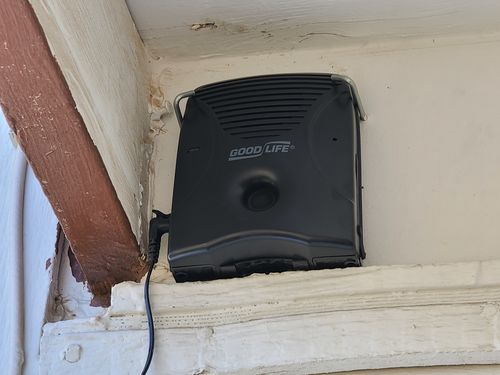 Customer photo review of Dog Silencer® MAX