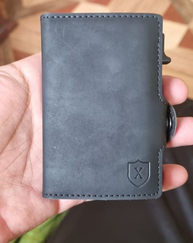 Customer photo review of Full Black