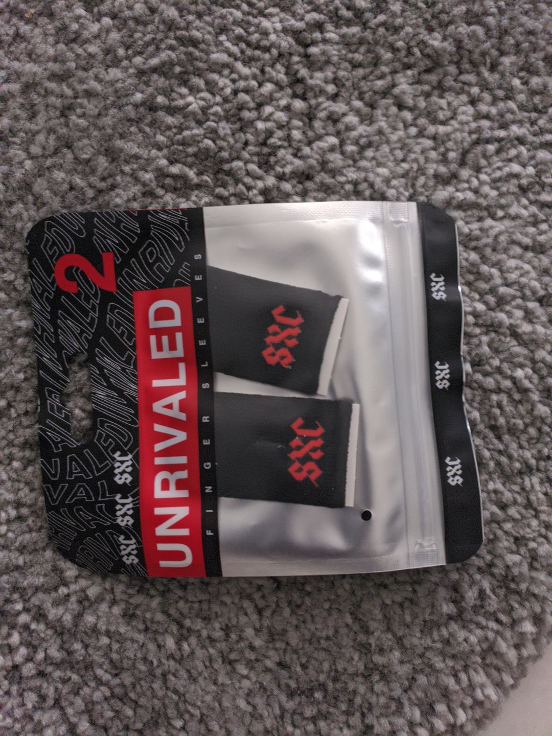 Customer photo review of NEW "UNRIVALED 2.0" Finger Sleeves Three Pack