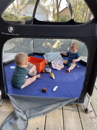 Customer photo review of Pop N' Go® Playpen