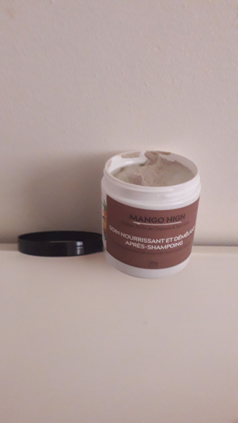Customer photo review of Soin nourrissant et démêlant après-shampoing - HIGH