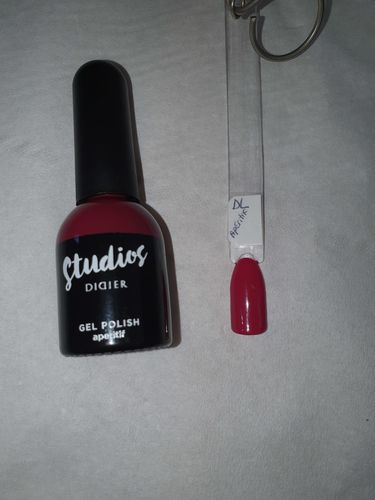 Customer photo review of Gel Polish Studios Didier aperitif 8ml