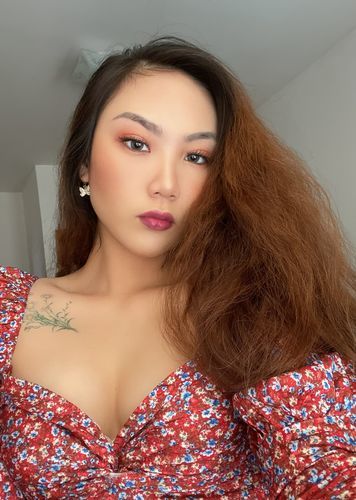 Customer photo review of Movie Time Colored Contact Lenses