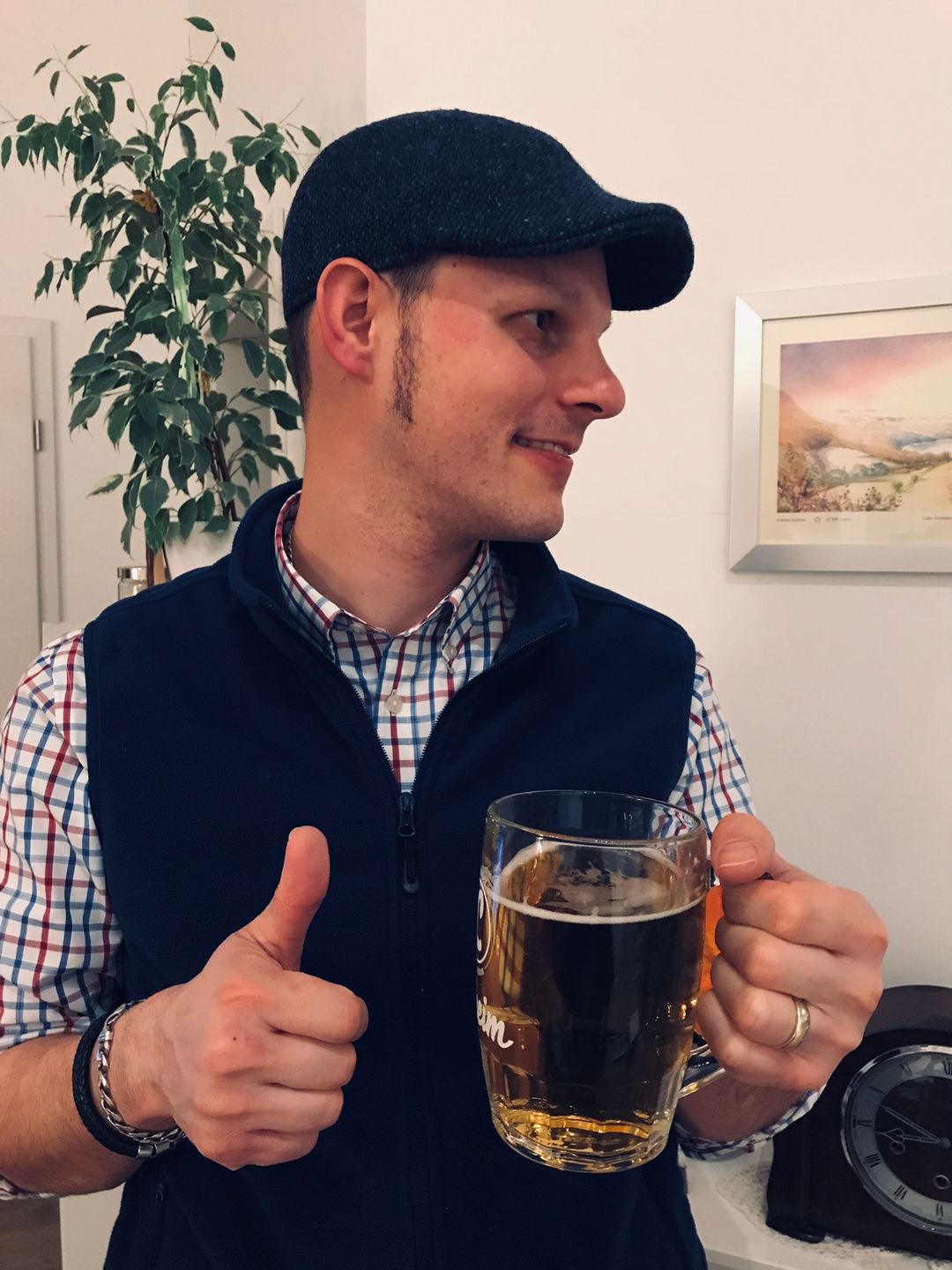 Customer photo review of Erin Cap Tweed