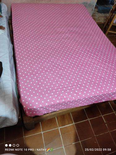 Customer photo review of Protector de Colchón Impermeable CoolMAX (Rebeca Gold) Tamaño a Elegir