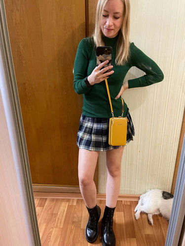 Customer photo review of Crystal Leather Shoulder Bag