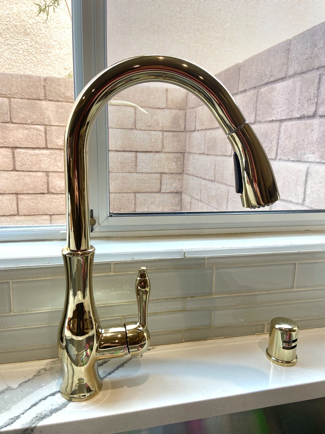 Customer photo review of Victorian Single-Hole Kitchen Faucet With Pull Out Spout