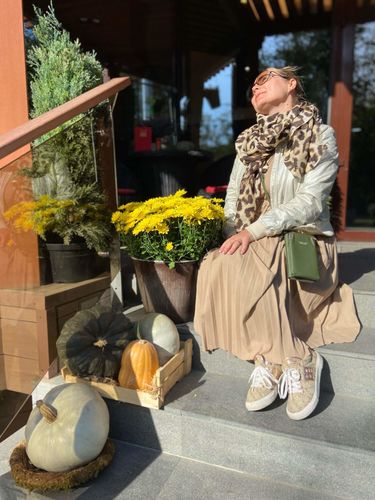 Customer photo review of Crystal Leather Shoulder Bag