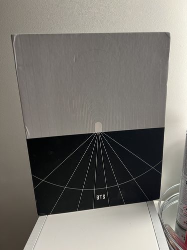 Customer photo review of BTS - MAP OF THE SOUL ON:E CONCEPT PHOTOBOOK