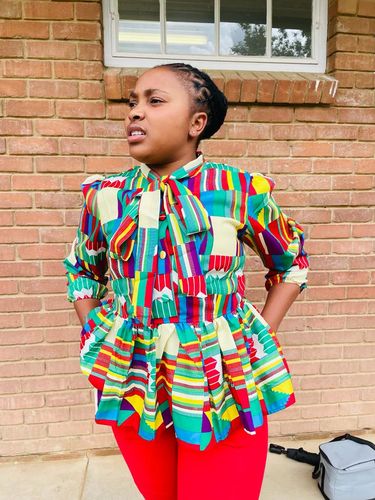 Customer photo review of Traditional Publem Top