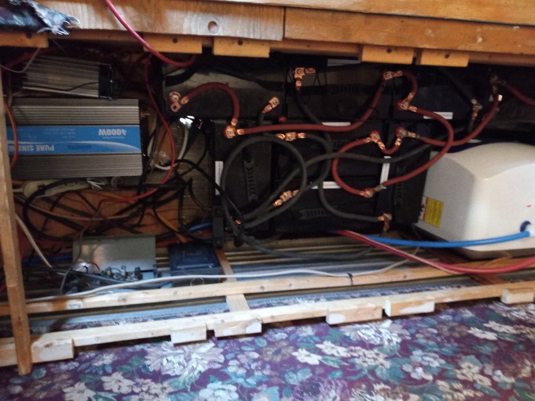 Customer photo review of 12V 100Ah LiFePO4 Lithium Iron Phosphate Battery