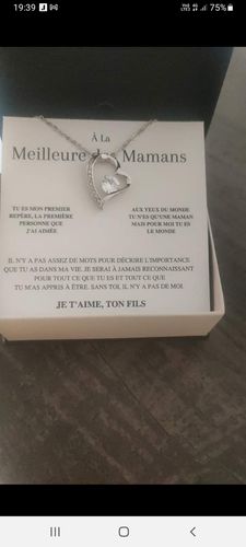 Customer photo review of Collier Amour Éternel - À la meilleure des mamans - Je t'aime, Ton fils
