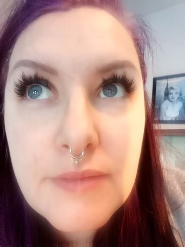 Customer photo review of DIY Wimpernband Volume 1