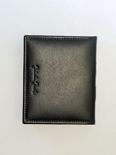 Customer photo review of Flap Boy - Magic Wallet with Coin Pocket