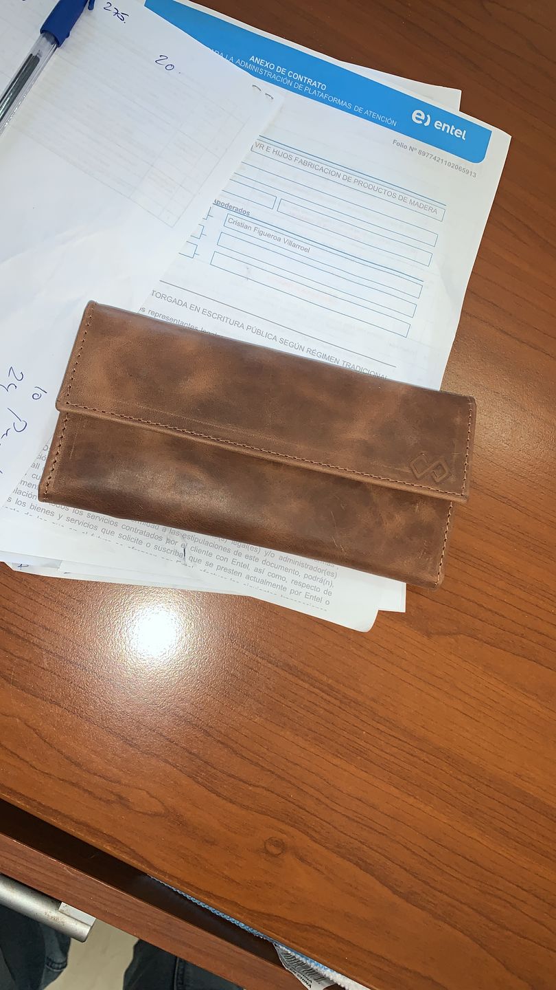 Customer photo review of Billetera Larga Café