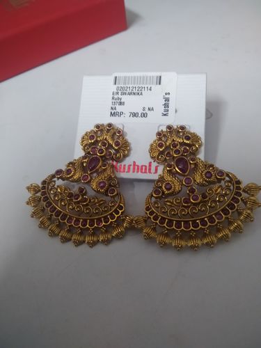 Customer photo review of Swarnika Earring 137088