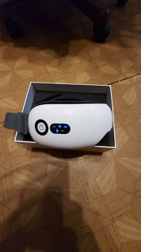 Customer photo review of Eyeology™ Intelligent Ögonmassage