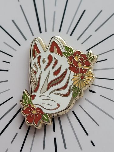 Customer photo review of Kitsune Mask Japanese Fox Pin