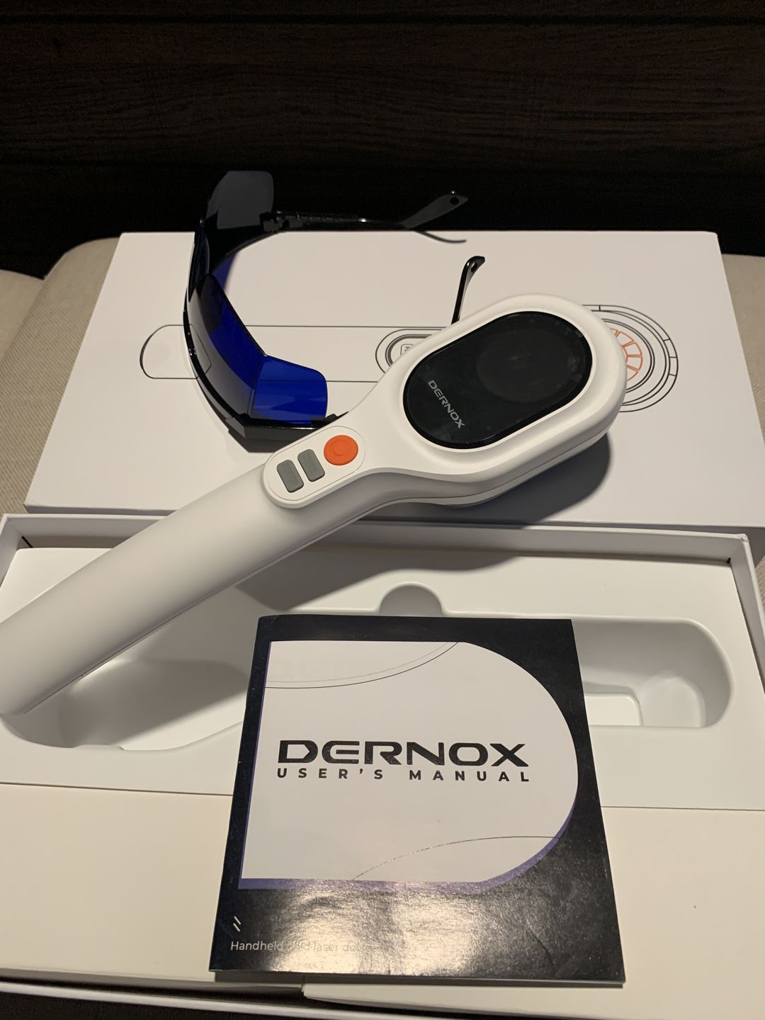 Customer photo review of DERNOX™ Handheld Pain Relief Cold Laser Device