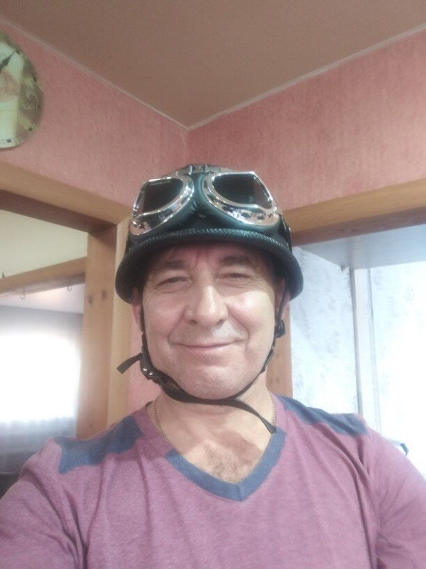 Customer photo review of Lightweight Half Face German Style DOT Slayer Style Helmet - Gloss Black